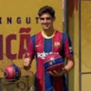 Meet your Posher, Cruz